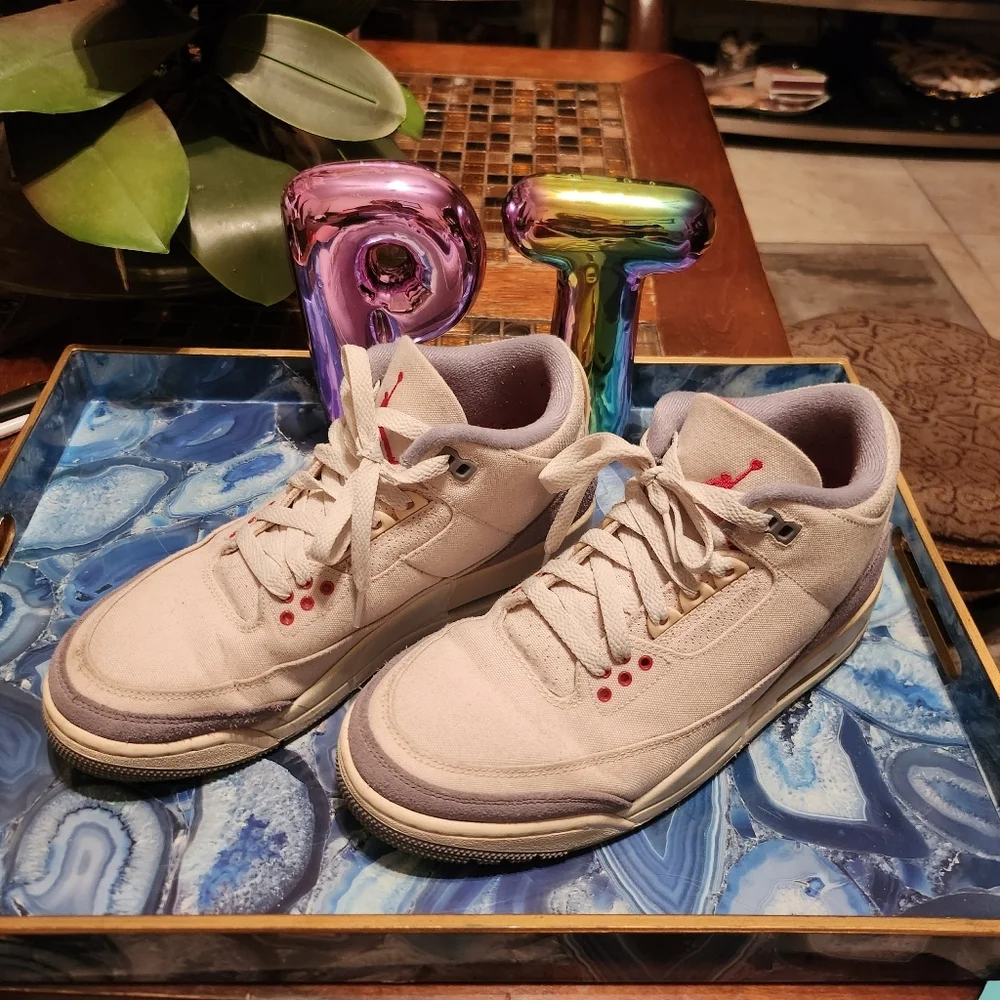 Nike Air Jordan Retro shoes size 8